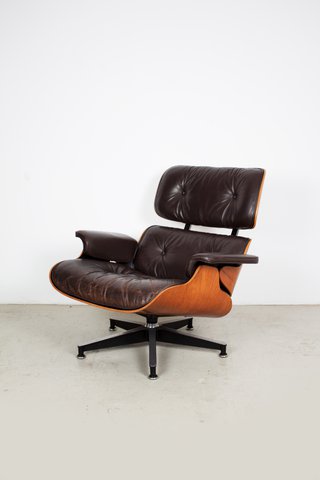 Herman Miller by Charles and Ray Eames Eames lounge chair