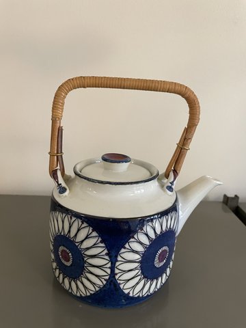 Berte Jessen Royal Copenhagen teapot