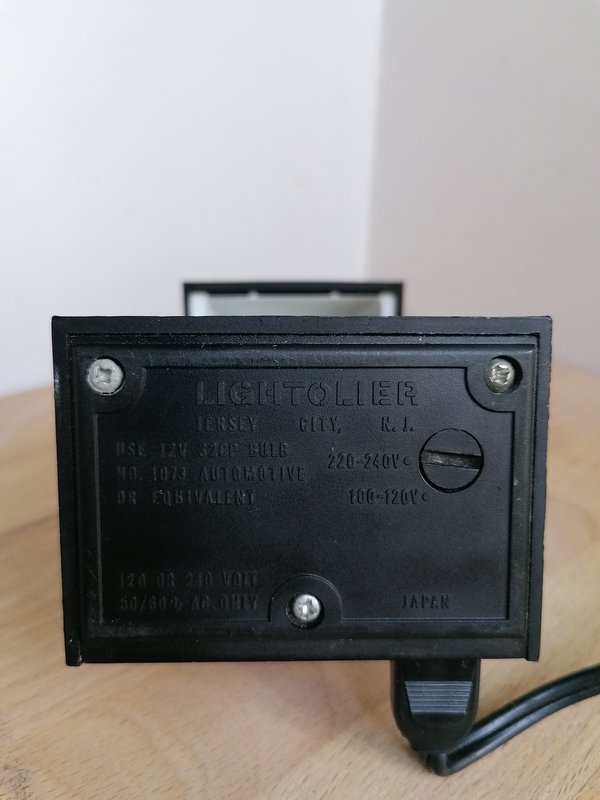 1970 Lightolier 12v traveler's lamp
