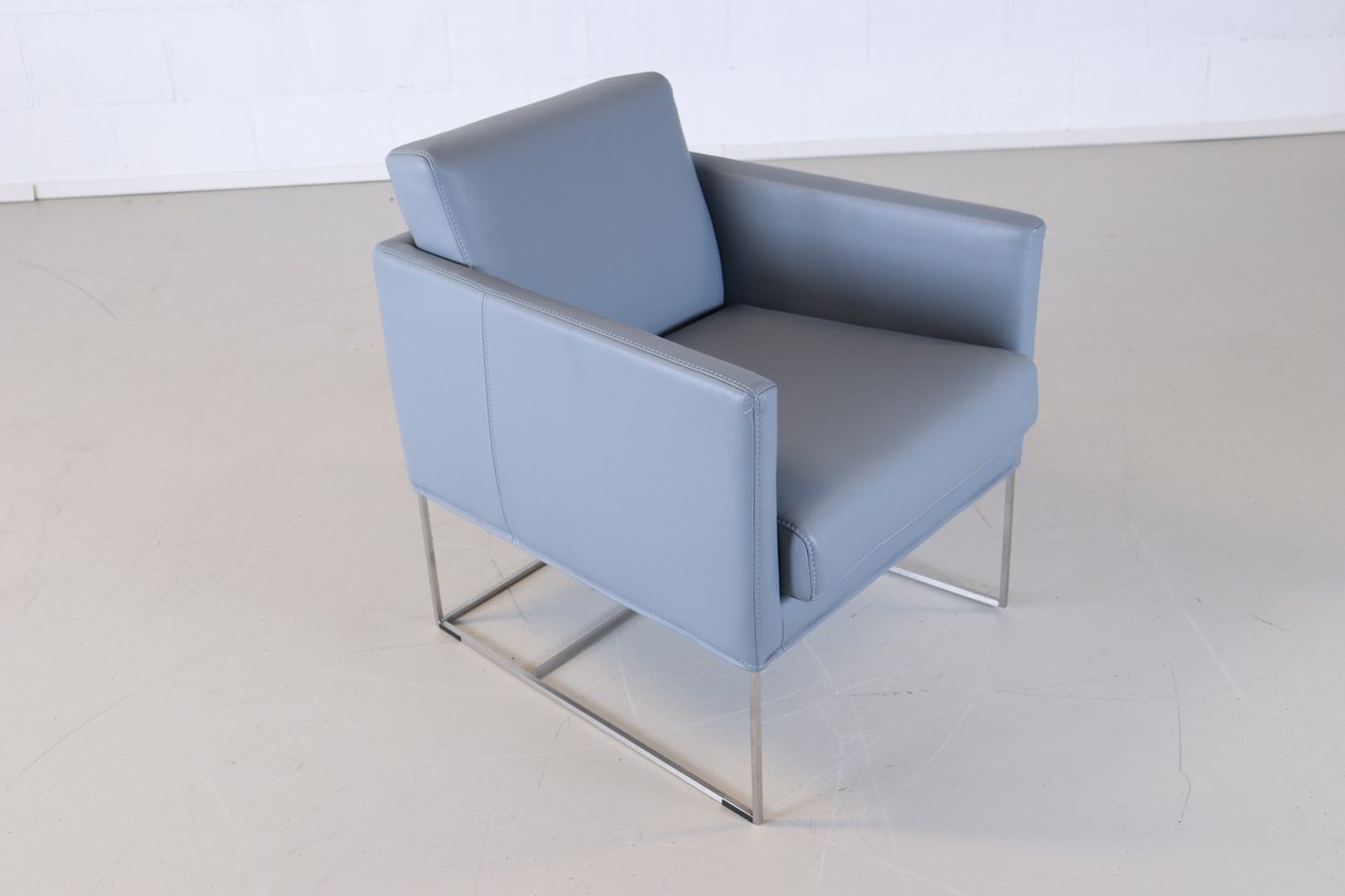 Image 1 of Bert Plantagie pallas armchair