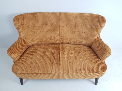 Artifort sofa camel bankje by Theo Ruth