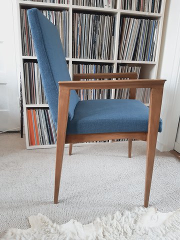 Deense fauteuil uit het midden van de eeuw
