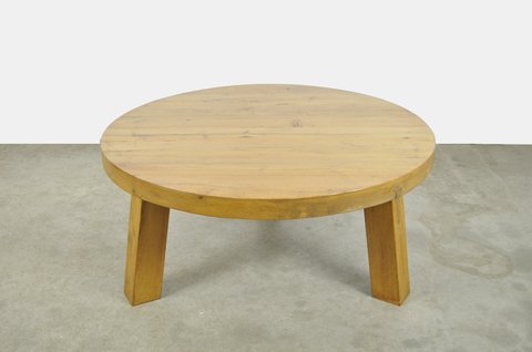 Vintage solid oak round coffee table