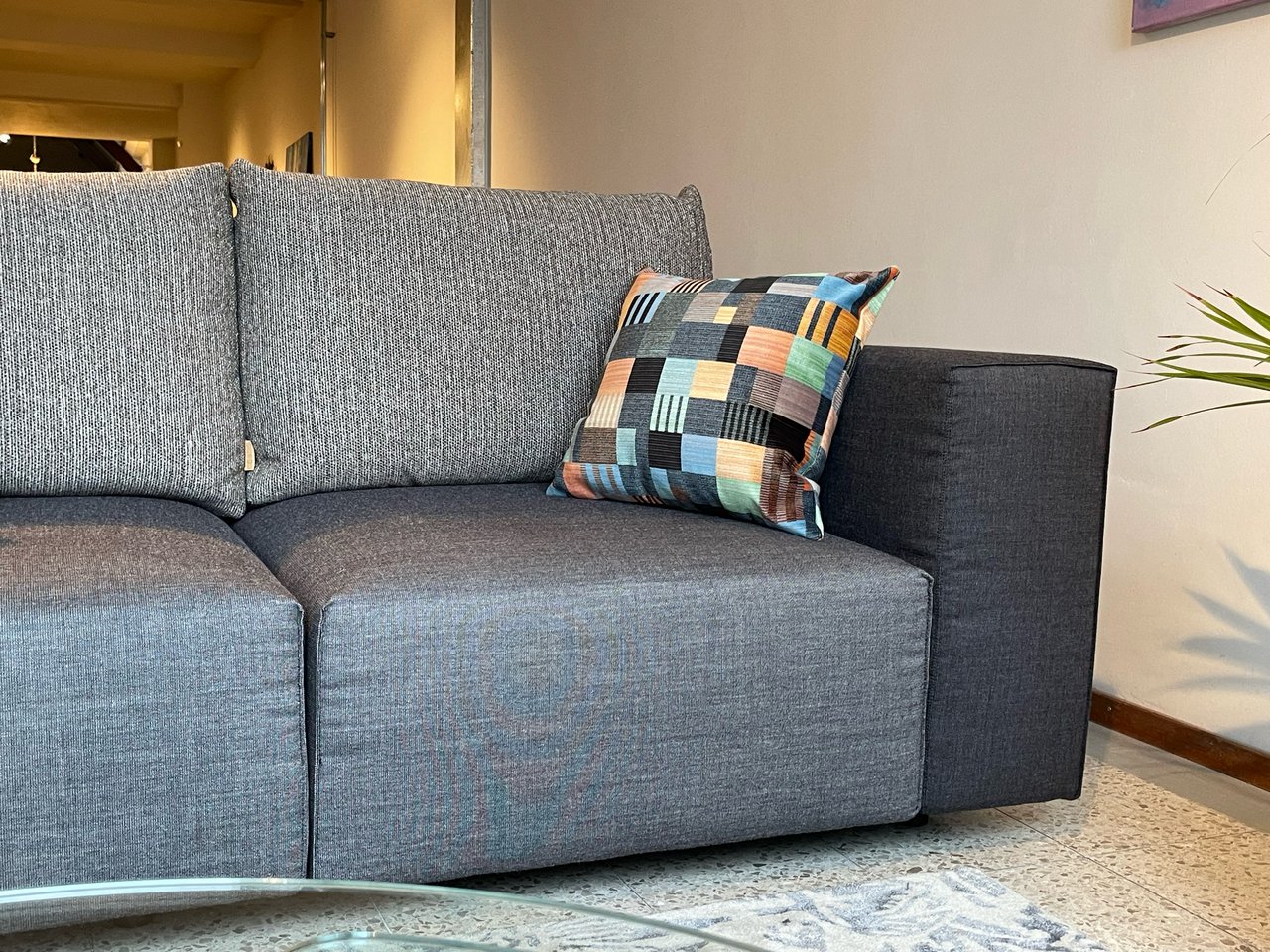 Image 8 of Montis Domino elements sofa