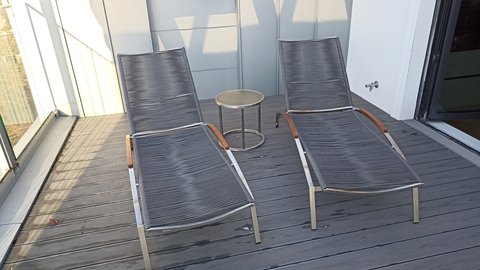 2x Artelia deck chairs and table