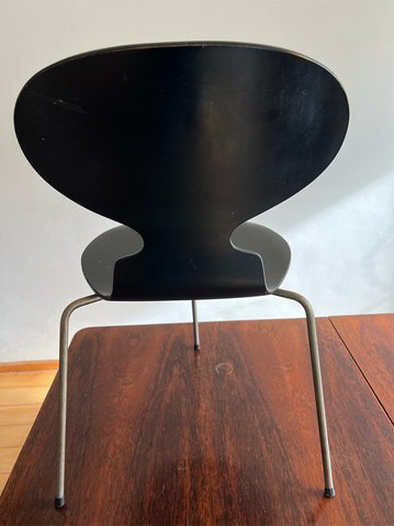 2 Arne Jacobsen ‘Ant Chair’ vintage