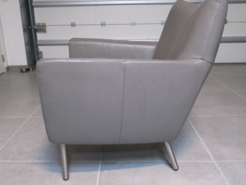 2 Design on Stock design fauteuils en een hocker