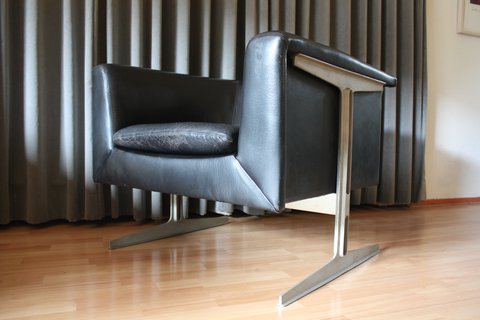 Artifort by Geoffrey Harcourt Model 042′ Mad men Chair 1963