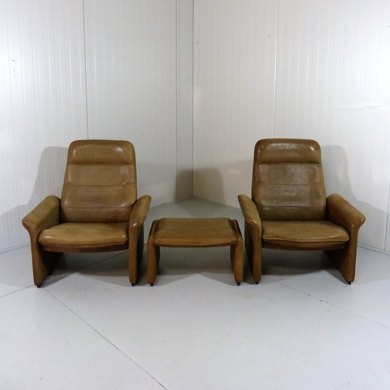 2x DeSede armchair + footstool image 1