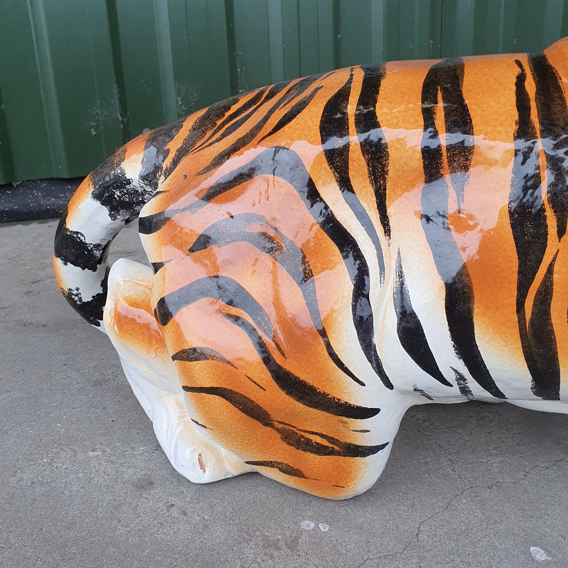 white tiger coffee table