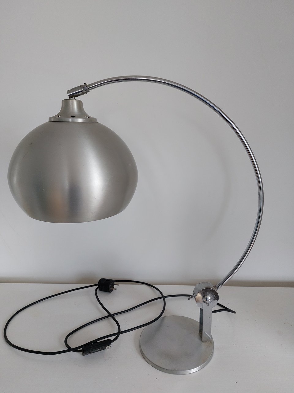 Image 9 of Mid-century tafel/ bureau boog Lamp