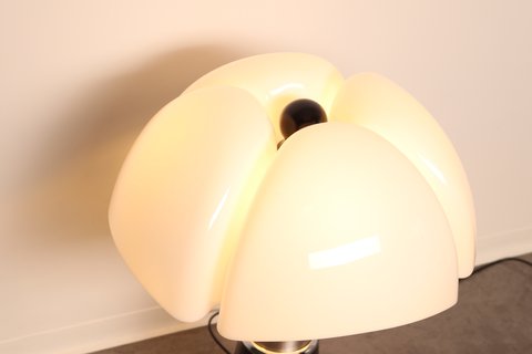 Table lamp 'Pipistrello' - big version by Gae Aulenti for Martinelli Luce - Italy