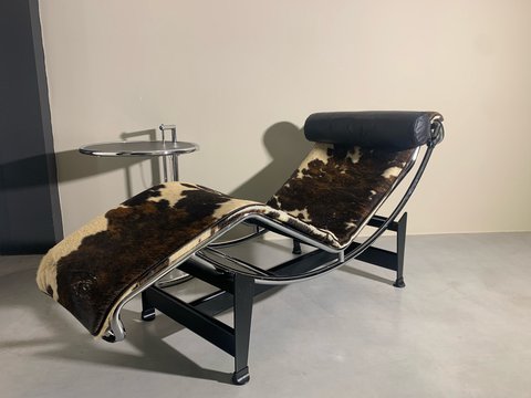 Cassina LC4 Corbusier chaise longue