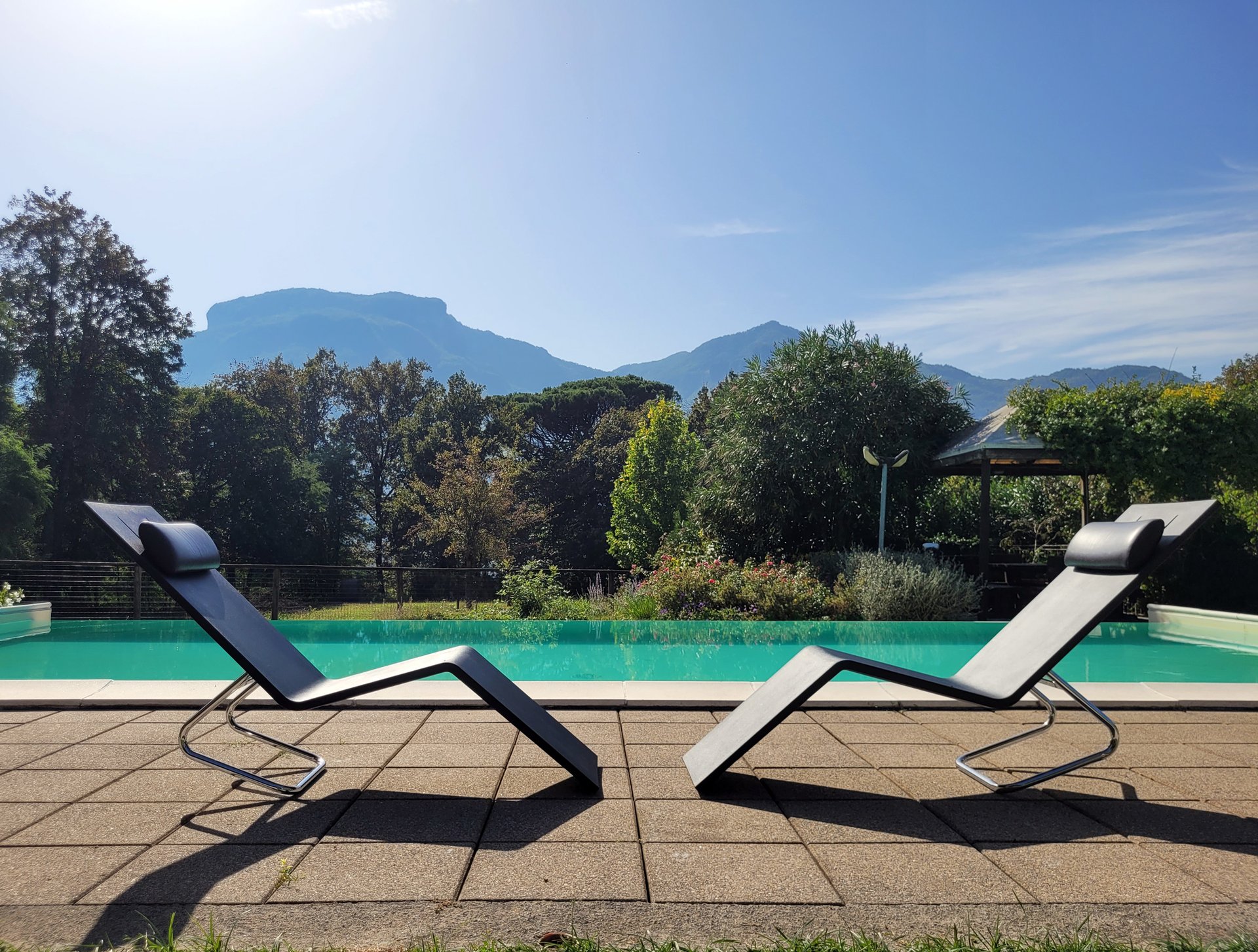 2x Vitra MVS chaise longues by Maarten Van Severen | € 2,800 | Whoppah