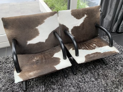 2 x T-Line-Stühle von Arflex
