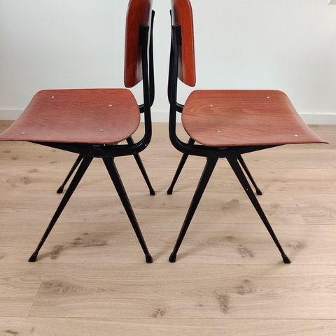 2x Ahrend Result chairs