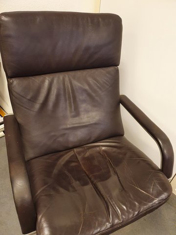 Verin Swiss Made Leather '70s Office Chair