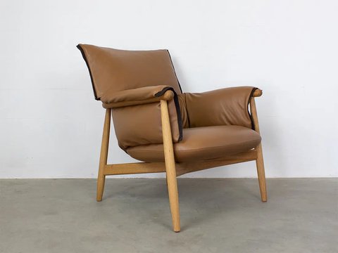 2 Carl Hansen &Son Lounge Chairs EO15 Embrace