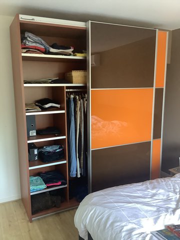 Auping wardrobe with sliding doors