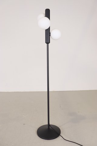 Fest Kaktee black standing lamp