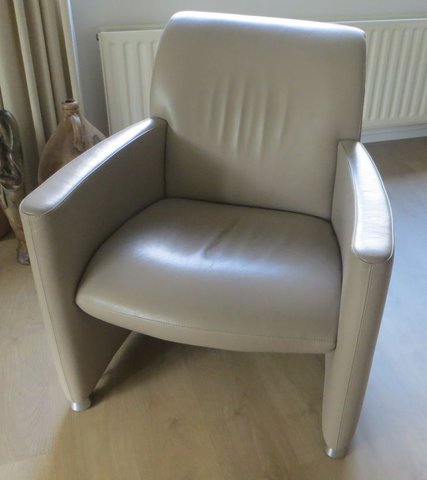 2x Leolux Quantissimo luxe fauteuils kalfsleder