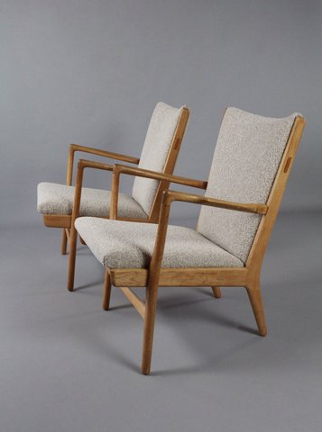 2x Hans J Wegner AP16 lounge stoel