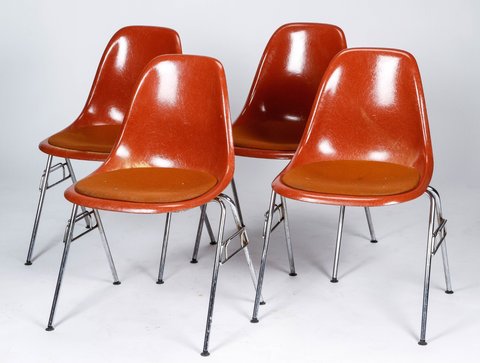 4x Herman Miller DSS Model Chairs door Charles & Ray Eames