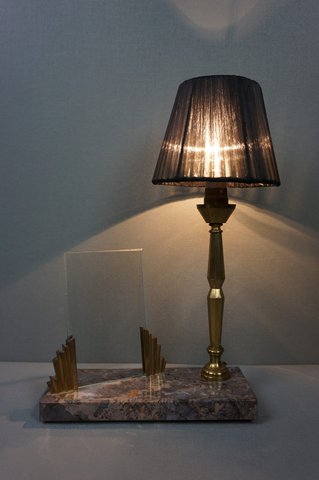 Art deco table lamp with photo frame