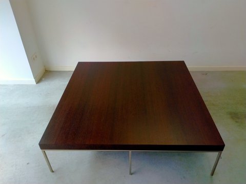 B&B Italia minimalist coffee table