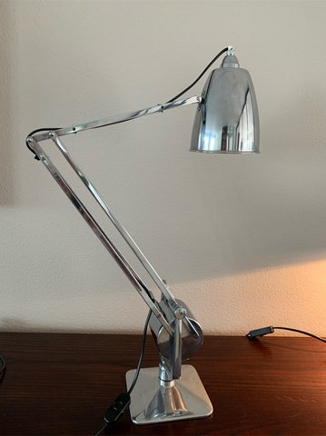 Gispen Rhoonye table lamp