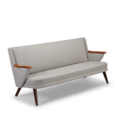 Edgy Deense design sofa