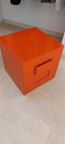 Side cabinet / table with 2 drawers