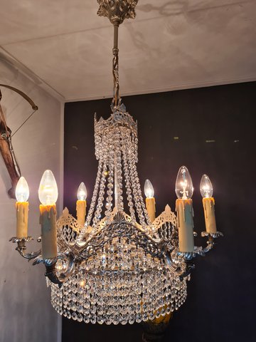 Chandelier set with cut crystals