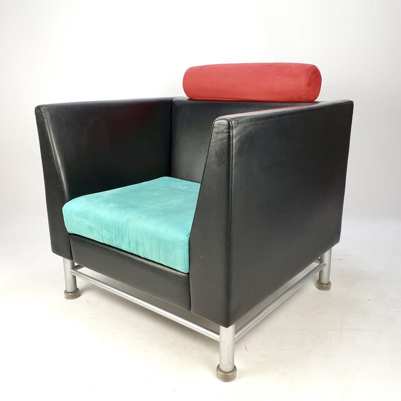 Knoll lounge chair "East Side" by Ettore Sottsass