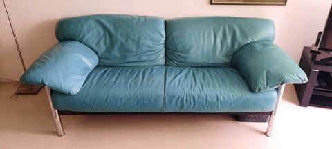 Poltrona Frau, Pausa couch