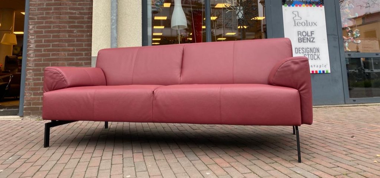 Rolf benz 310 sofa red leather image 1