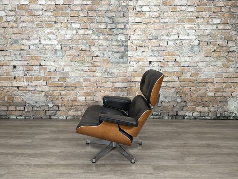 Haarzelf Overredend Ongedaan maken Eames Lounge Chair (Vitra): prachtig aanbod! | Whoppah