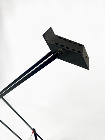 Artemide tizio desk lamp by richard
