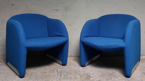 2x Artifort Ben Chair by Pierre Paulin