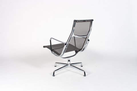 Vitra Eames EA116 Chair