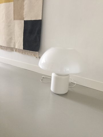 Vintage 625 Mushroom table lamp
