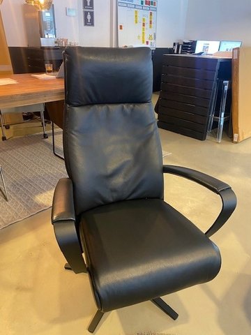 Leather relax armchair De Toekomst TW218