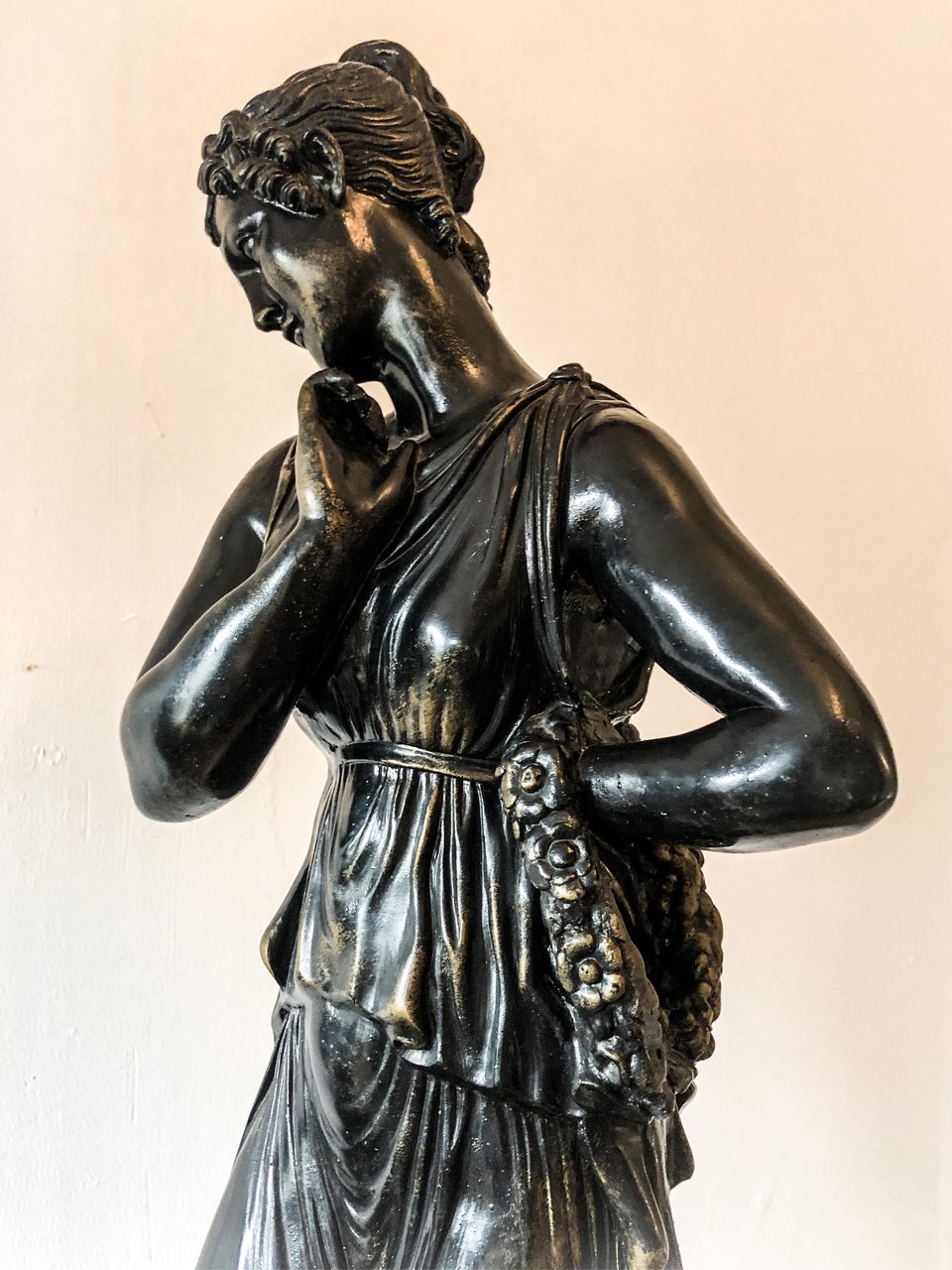 Image 9 of Art-Deco-Statue Göttin der Unterwelt