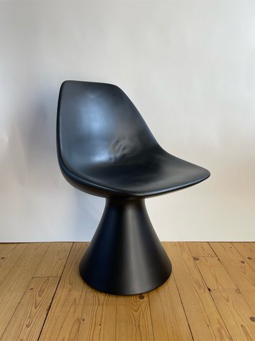Arkana Mushroom Chair van Maurice Burke
