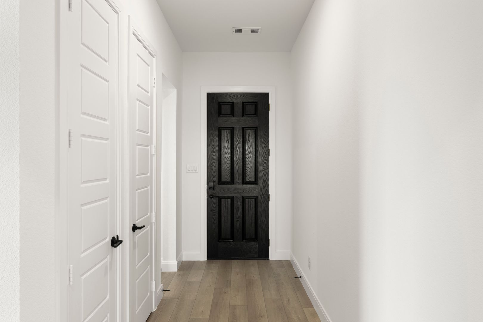 The El Paso II at 5416 Sundareson, Aubrey, Texas: photo 2