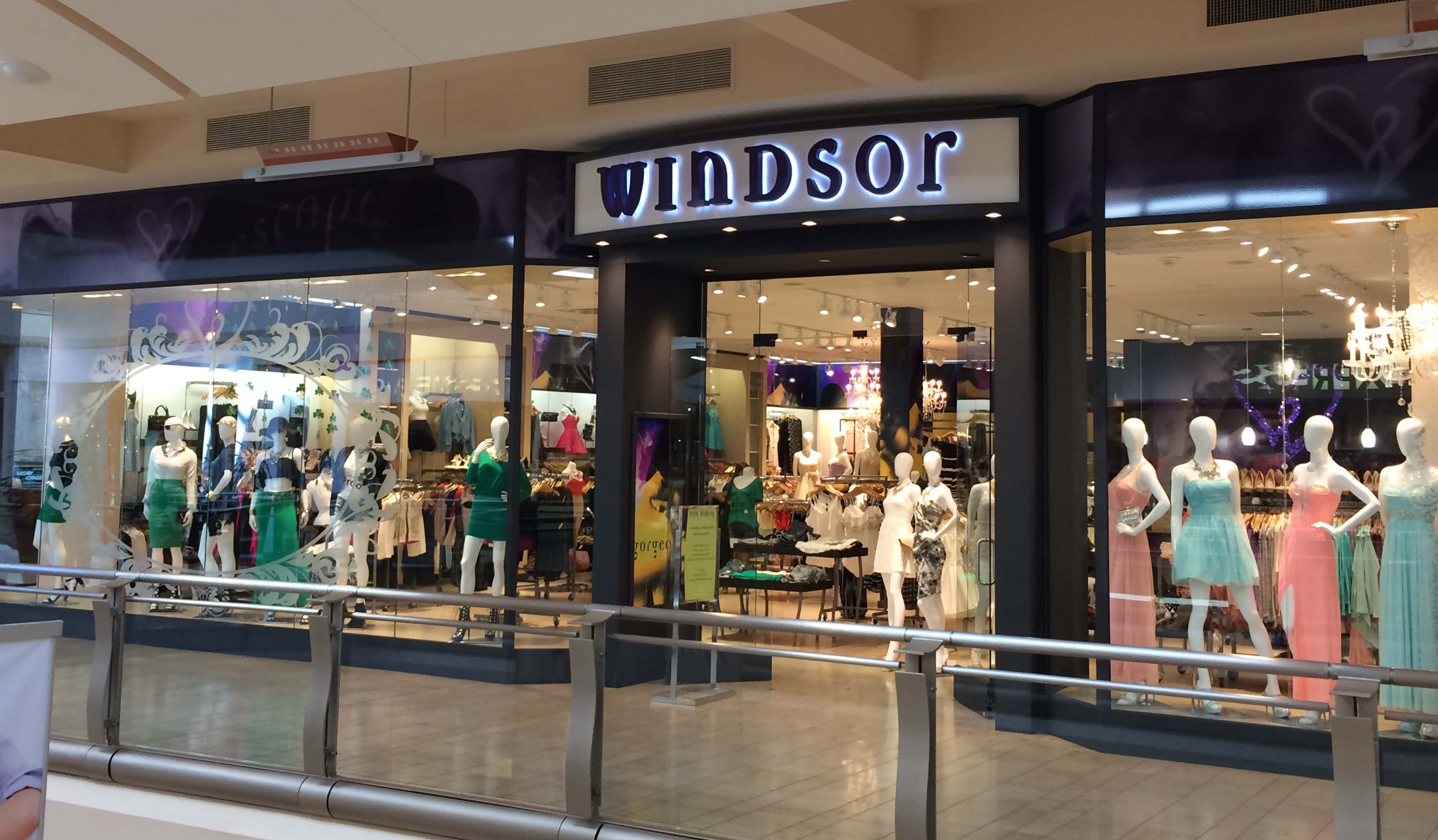 Windsor Store at The Shops at Mission Viejo | Windsor