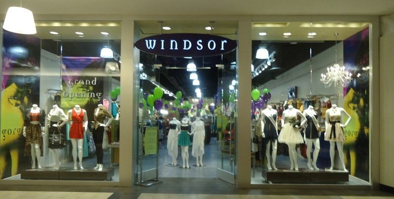 windsor dresses in the mall