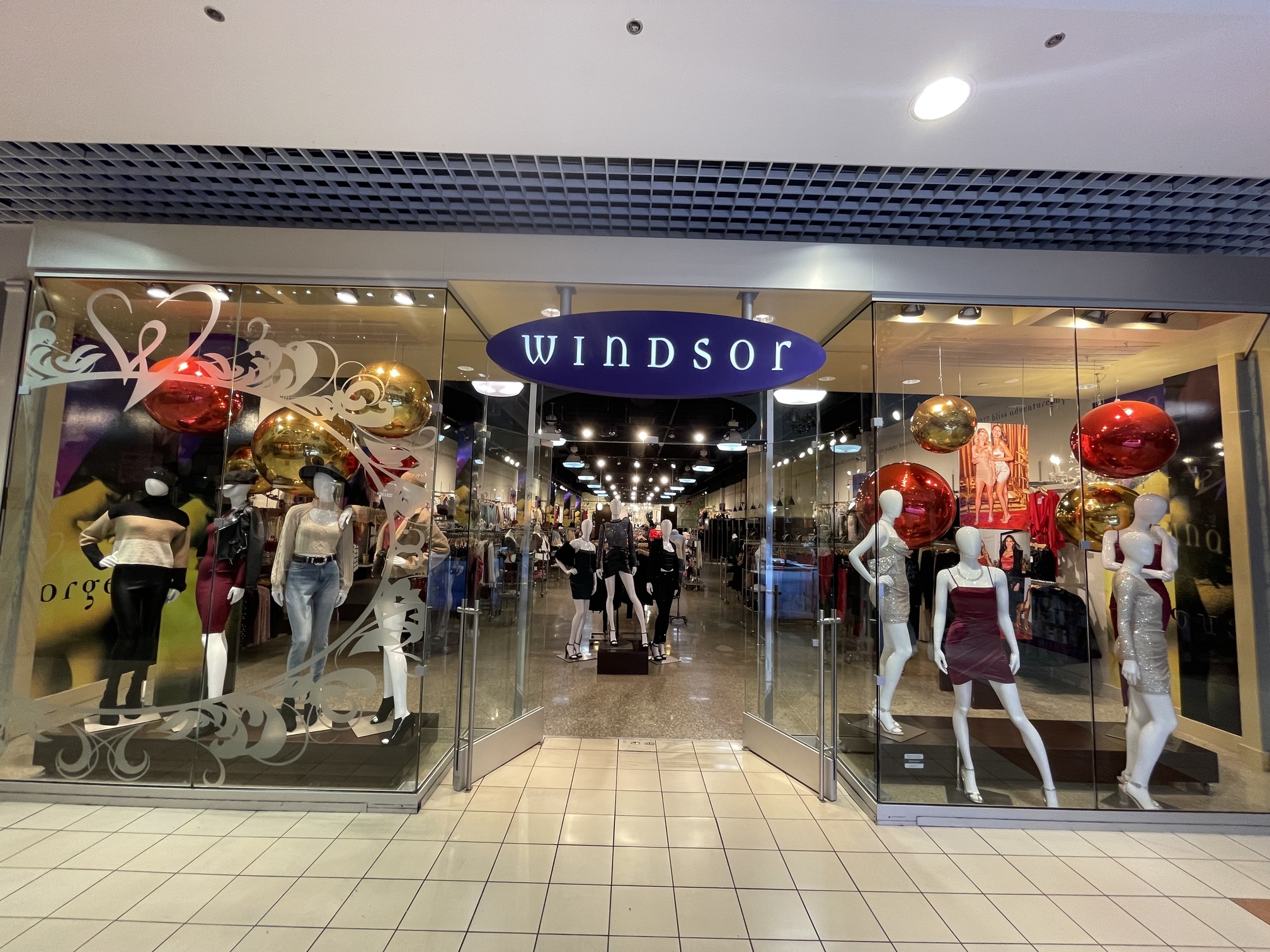 Windsor Store at Park Meadows