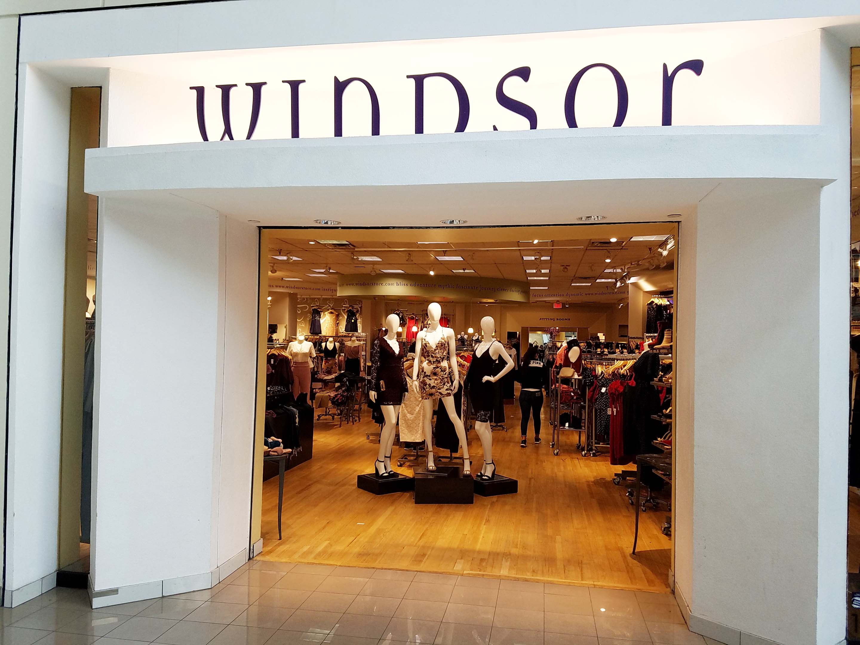 windsor store red dress