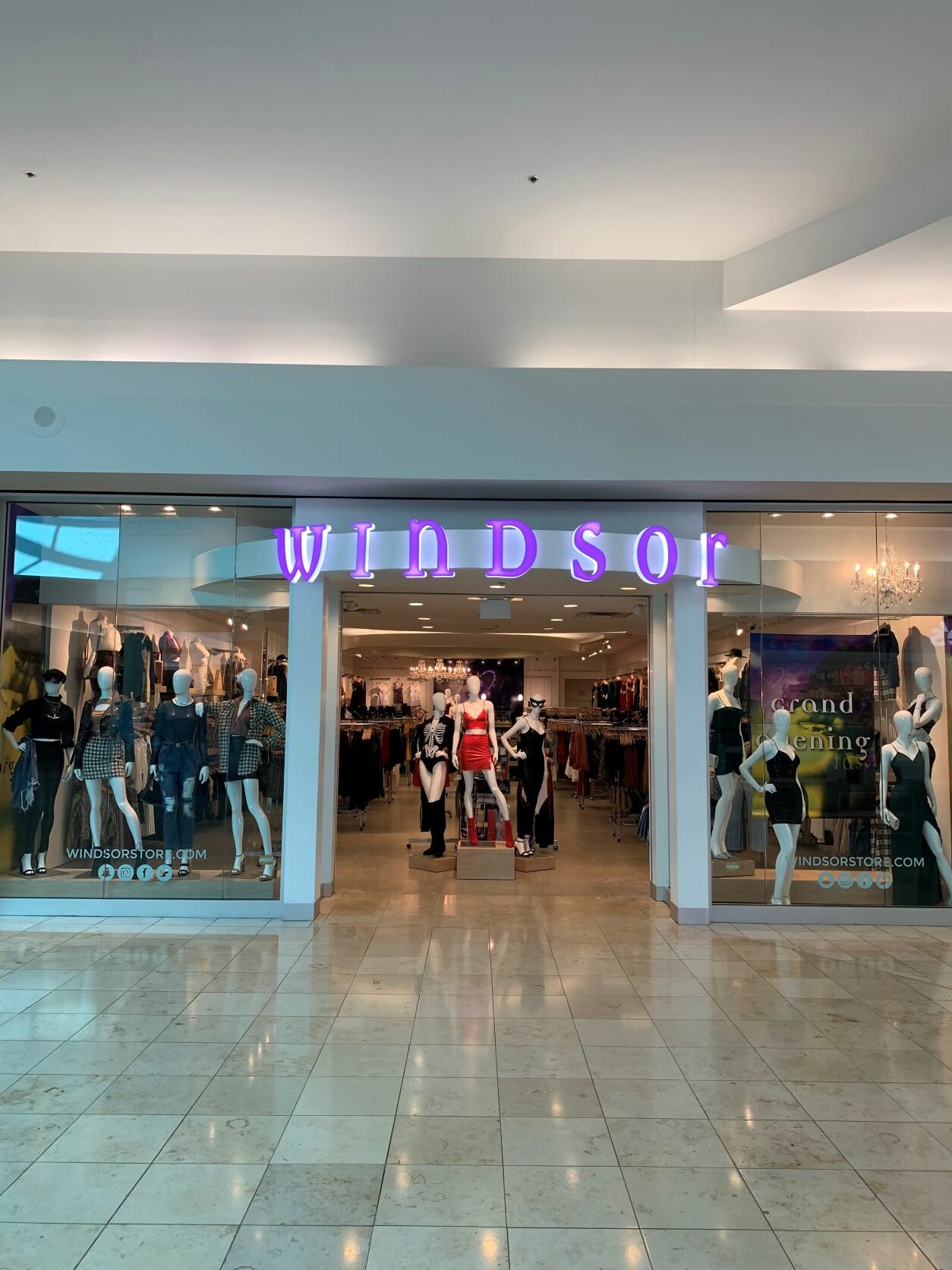Windsor Store at Dolphin Mall